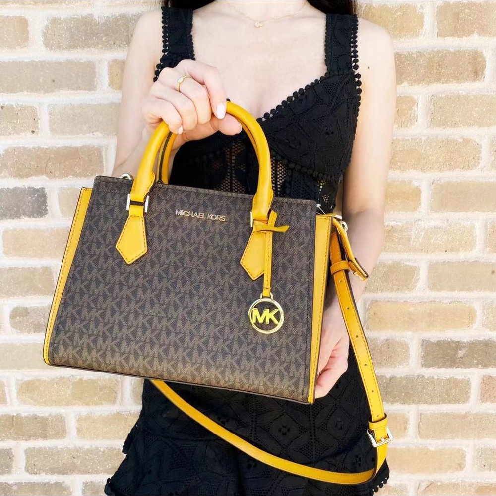 Bundle Michael Kors Satchel trifold wallet yellow - Picture 4 of 5
